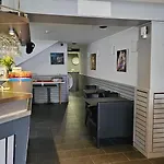 Hotel La Poterne Du Roy Rocroi