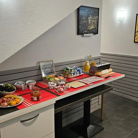 酒店 La Poterne Du Roy Rocroi