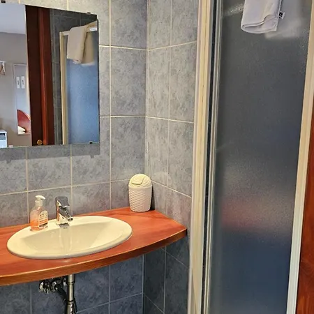 La Poterne Du Roy 酒店