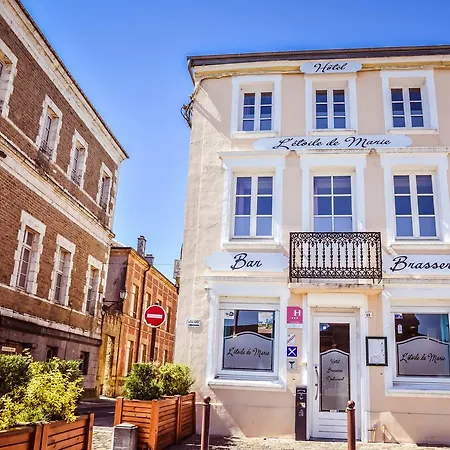 酒店 La Poterne Du Roy 3*