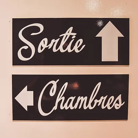 酒店 La Poterne Du Roy 3*