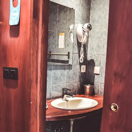 La Poterne Du Roy 3*