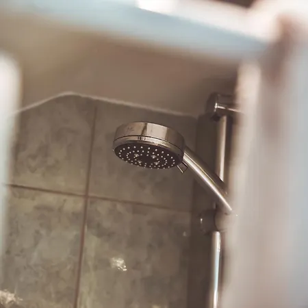 La Poterne Du Roy 酒店 3*