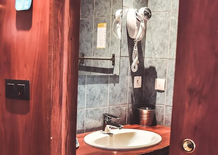 La Poterne Du Roy 3*